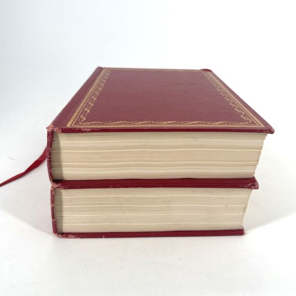 Adolf Hitler Vol 1&2 John Toland International Collectors Library Red Gilt 1976 - Picture 6 of 15